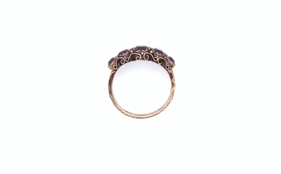 A five-stone garnet ring, early 20th century